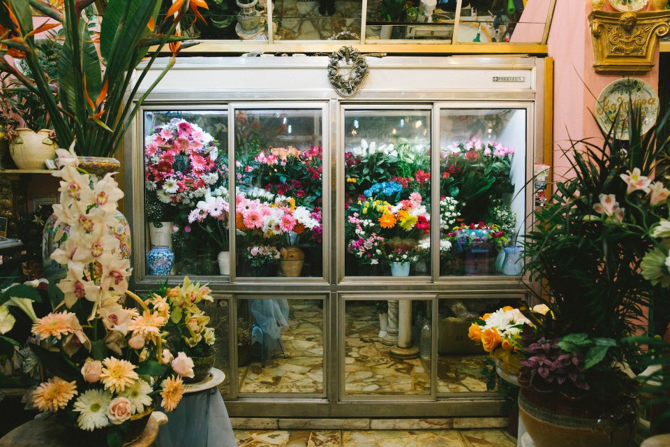 Carafti Flowershop in Athens / Το ανθοπωλείο Καράφτη στην Αθήνα