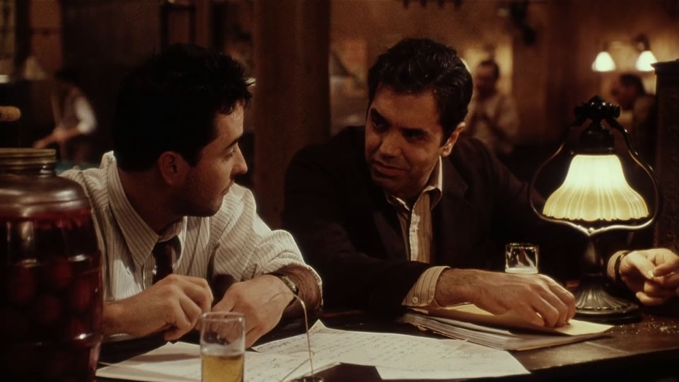 bullets-over-broadway