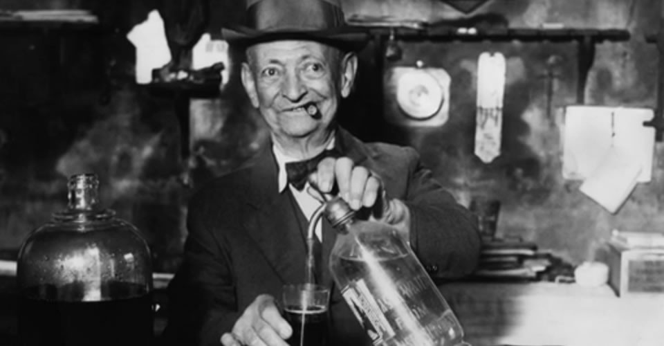 prohibition-barman