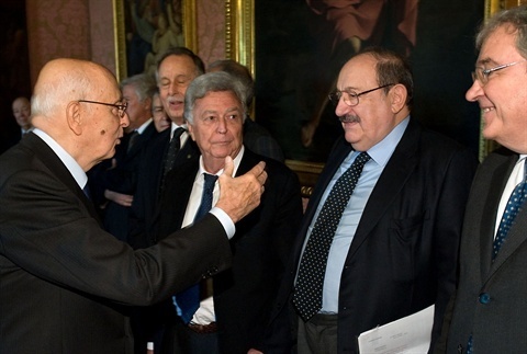 O Ουμπέρτο Έκο με τον Τζόρτζο Ναπολιτάνο, Πρόεδρο της Ιταλικής Δημοκρατίας.