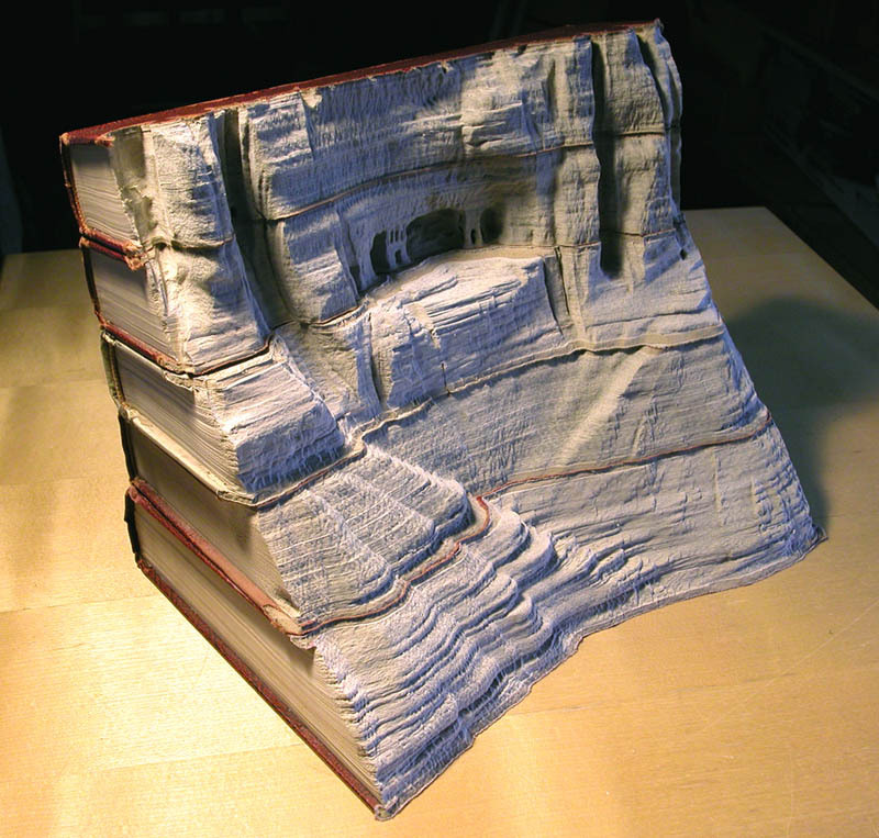 landscapes-carved-into-books-guy-laramee-1