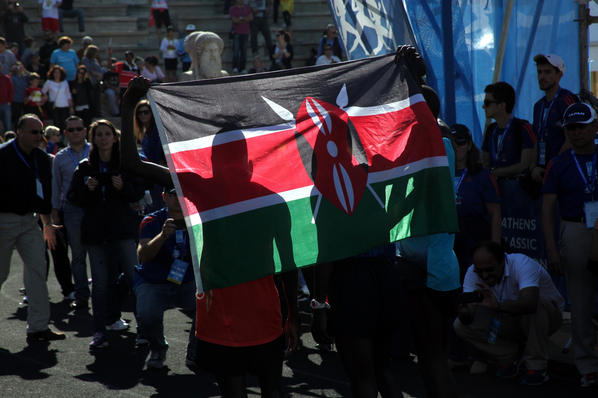 Marathon; race; run; runner; sports; Ìáñáèþíáò; Ìáñáèþíéïò; áèëçôÞò; áèëçôéóìüò; äñïìÝáò; êëáóóéêÞ äéáäñïìÞ; ôñÝîéìï