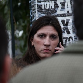 Βουλευτές ετοιμάζουν πρόταση μομφής κατά της Κωνσταντοπούλου