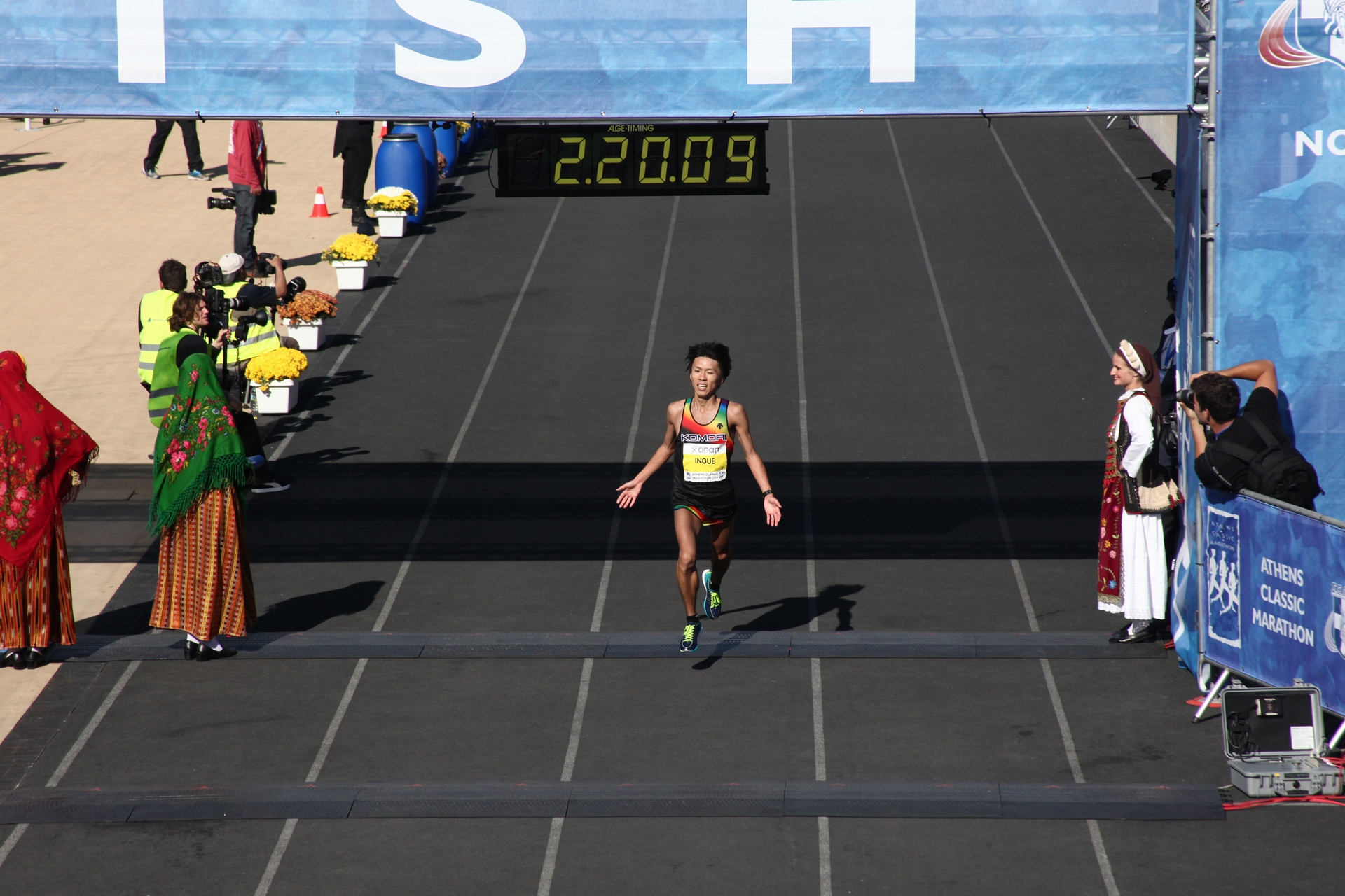 Marathon; race; run; runner; sports; Ìáñáèþíáò; Ìáñáèþíéïò; áèëçôÞò; áèëçôéóìüò; äñïìÝáò; êëáóóéêÞ äéáäñïìÞ; ôñÝîéìï