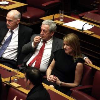 Τα Louboutin της Θεοδώρας Τζάκρη και η «έλλειψη» γυναικών chefs