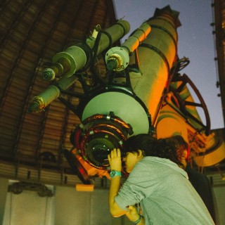 Μη τον ρωτάς τον ουρανό, ρώτα τον αστρονόμο