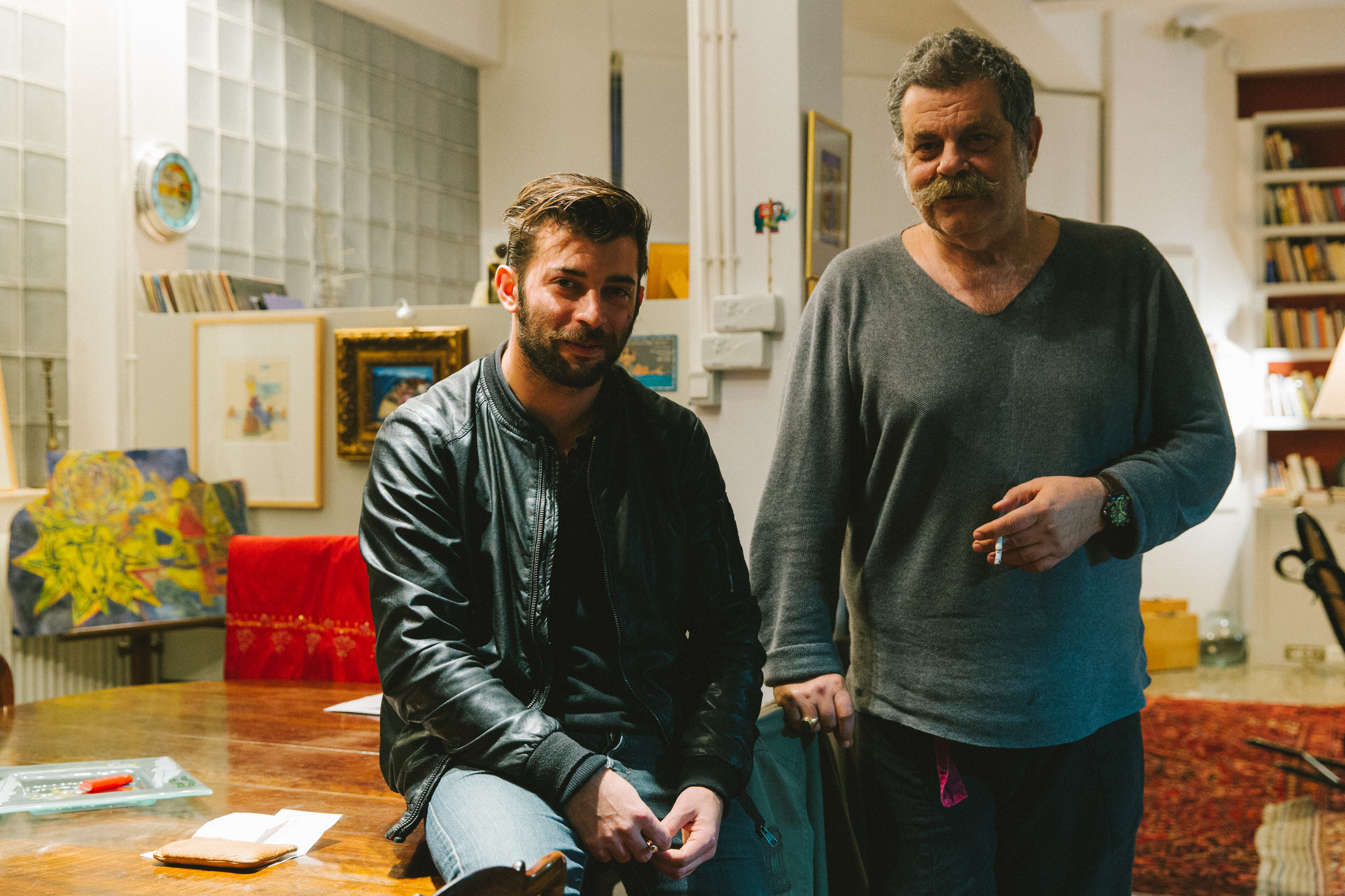 Από αριστερά: Ο σκηνοθέτης Φοίβος Κοντογιάννης & ο αρχιτέκτονας Κώστας Γουζέλης (φωτογραφία: Γιάννης Δρακουλίδης)