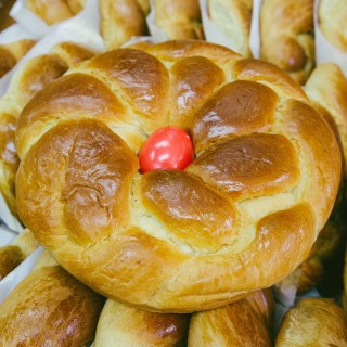 Τα 10+1 καλύτερα τσουρέκια της Αθήνας