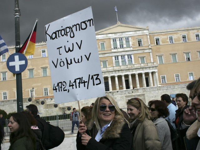 Η “σκιά” του χαμένου Μπόινγκ και η Ελιά στο “μάγουλο” της Κεντροαριστεράς