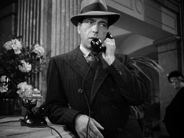 Jonathan Franzen, Ross McDonald και Humphrey Bogart (από σπόντα)