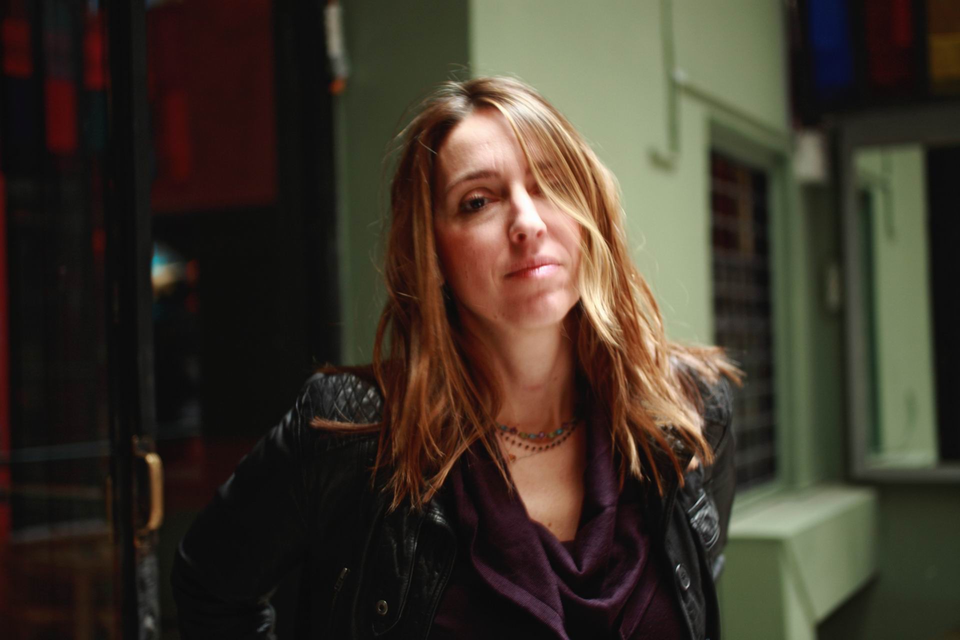 Η συγγραφέας: Η Ντορίνα Παπαλιού μίλησε στην Popaganda/ Φωτό: Νατάσα Πανταζοπούλου 