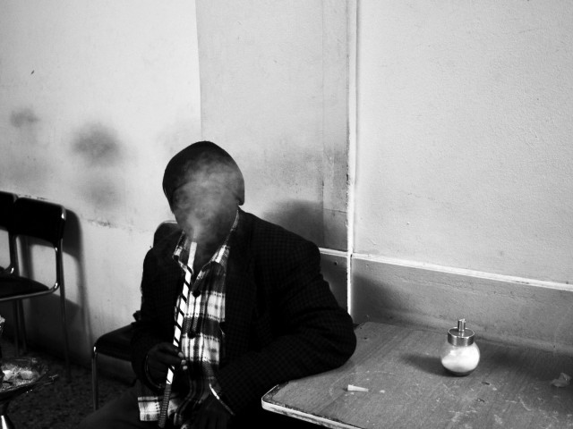 Η ζωή είναι πολύ φτηνή στα στενά γύρω από την Ομόνοια