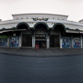 Η νύχτα γίνεται μέρα ξανά