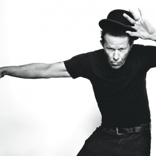 Τα 20 καλύτερα τραγούδια για να πιεις ένα ποτήρι παραπάνω