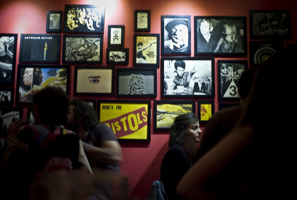 Rinokeros Bar, Athens, Greece, September 2014 / Μπαρ Ρινόκερως, Αθήνα, Σεπτέμβριος 2014