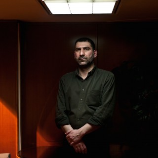 Ζωή ασπρόμαυρη σαν τη γυμνή Ντενέβ, τη γραφή του Χειμωνά και το σκληρό σινεμά του Οικονομίδη