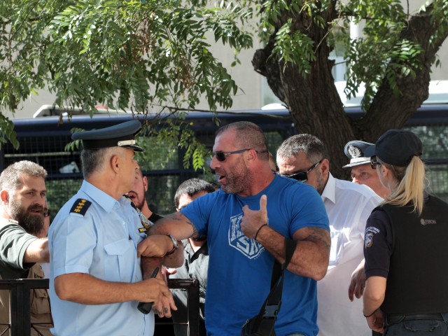 Η Χρυσή Αυγή στη ΓΑΔΑ: UPDATE!