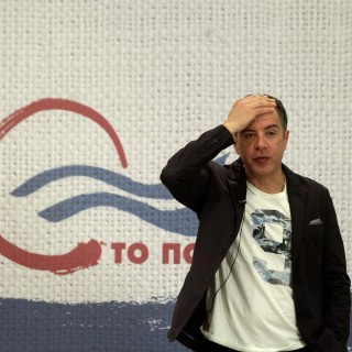 Μα αφήνεις τη δημοσιογραφία για την πολιτική;