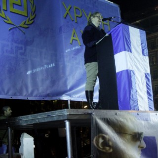 «ένα γέλιο θα σας θάψει»