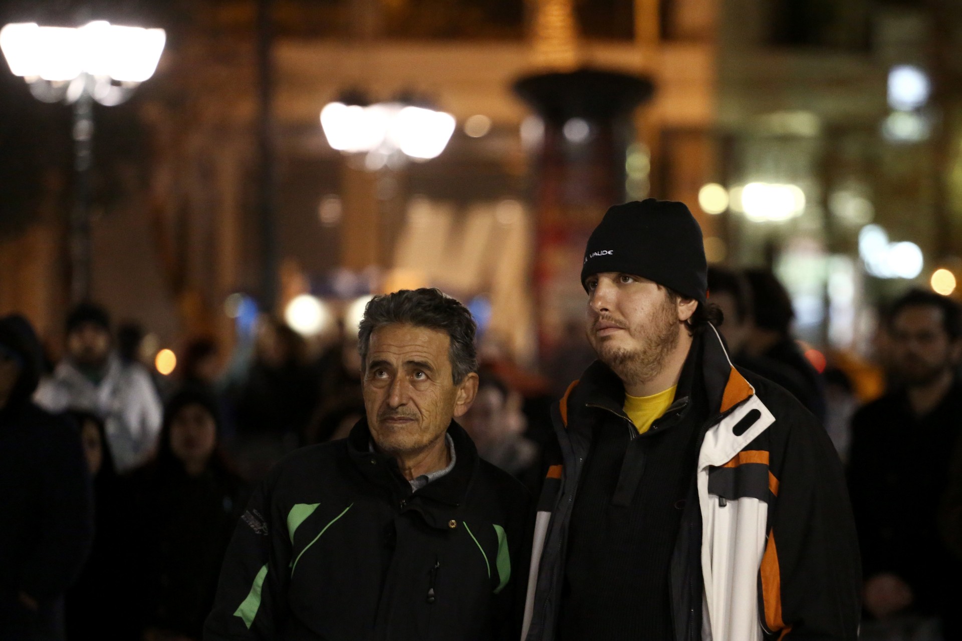 Event, commemorate,director,Theo Angelopoulos, documentary ,"Athens, Return to the Acropolis' ,Syntagma square, ÅêäÞëùóç,öüñï ôéìÞò,óêçíïèÝôçò Èüäùñïò Áããåëüðïõëïò, íôïêéìáíôÝñ ,ÁèÞíá, ÅðéóôñïöÞ óôçí Áêñüðïëç ,ðëáôåßá ÓõíôÜãìáôïò