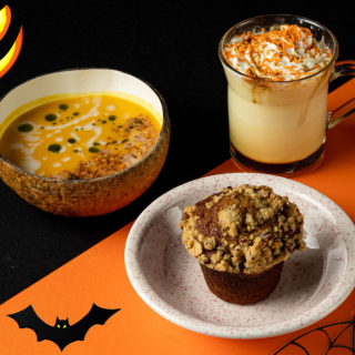 Όταν δεν μπορείς εσύ να πας στο Halloween Party, η Wolt φέρνει το Halloween Party σε σένα