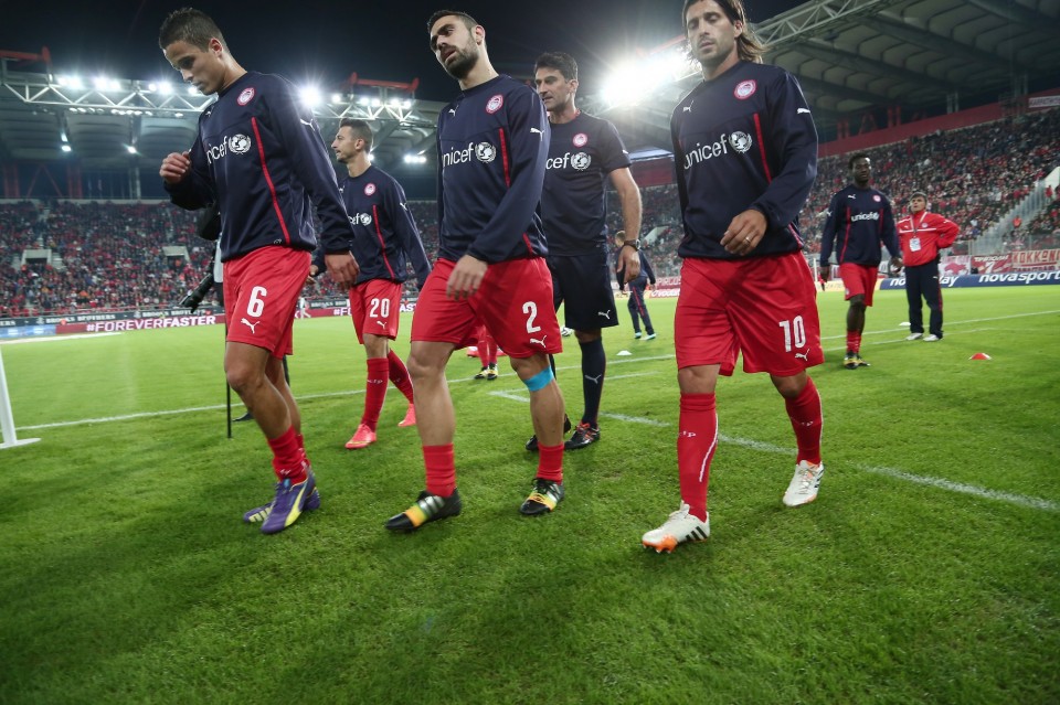 ÐÁÏ ÏÓÖÐ Ïëõìðéáêüò Ðáíáèçíáéêüò ðïäüóöáéñï óðüñ ãÞðåäï ÊáñáéóêÜêçò ðïäïóöáéñéóôÞò áèëçôÞò íôÝñìðé óïõðåñ ëßãê SUPER LEAGUE ðñùôÜèëçìá