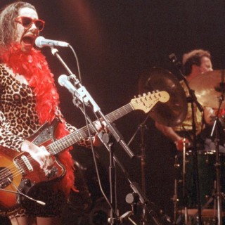 Μερικές από τις μπάντες που μάθαμε από τον John Peel