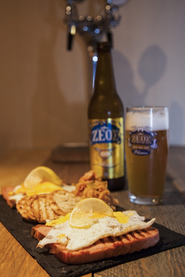 Leberkaese με αβγό και ξινολάχανο