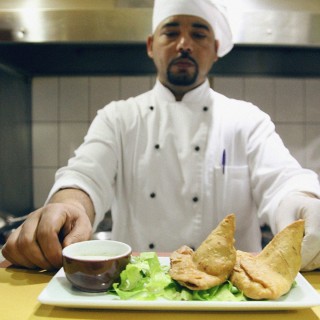 Κάρυ και συμπάθεια στους Στύλους του Ολυμπίου Διός