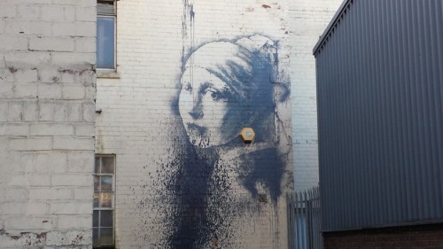 Ο Banksy ζωγραφίζει Βερμέερ