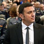 Έκτακτη σύσκεψη στο Υπουργείο Δημόσιας Τάξης για νέο σεισμό