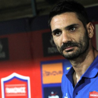 Ελευθερόπουλος: «Αφήστε με έξω από τη βρωμιά σας»