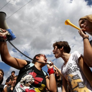 Παίδες (όχι και τόσο) εν τάξει…