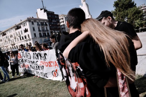 Ελληνικό Τμήμα Διεθνούς Αμνηστείας: «Εκφράζουμε τις σοβαρές ανησυχίες της για τον περιορισμό του δικαιώματος της ελευθερίας των ειρηνικών συναθροίσεων στην Ελλάδα