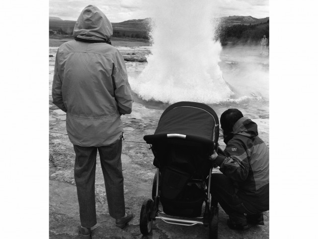 Τα παιδιά έχουν δικαίωμα να μεγαλώνουν με τη μαμά αλλά και με τον μπαμπά τους