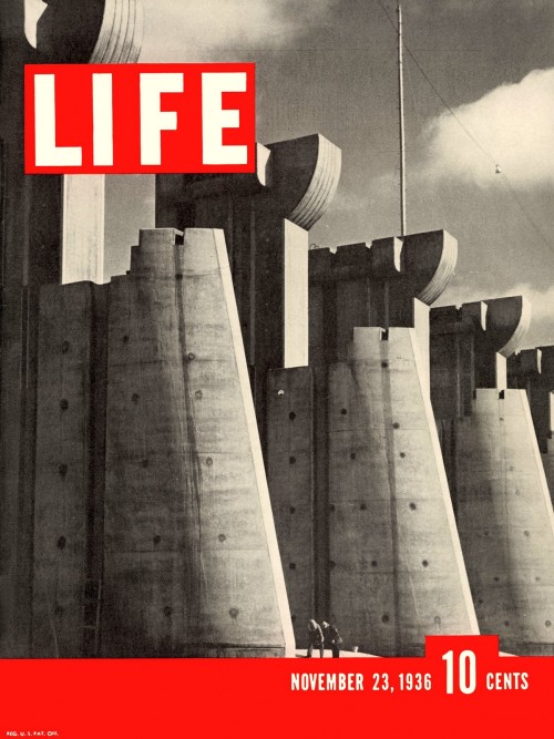 23/11/1936, εκδίδεται το πρώτο τεύχος του περιοδικού LIFE
