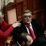 Αίσχη από τους Χρυσαυγίτες στη Βουλή