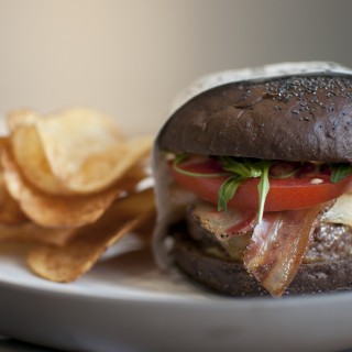 H 7 Food Sins είναι η πρώτη gastro pub της Αθήνας