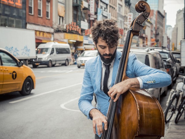 Ο jazz θρίαμβος του Πέτρου Κλαμπάνη