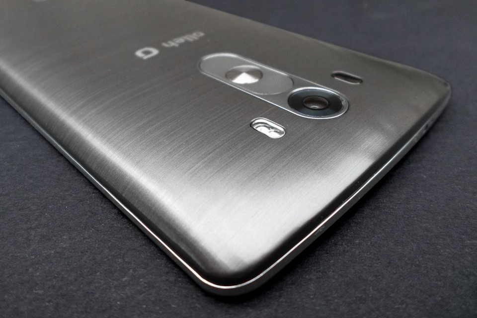 LG-G3-work-review-top-back-angle