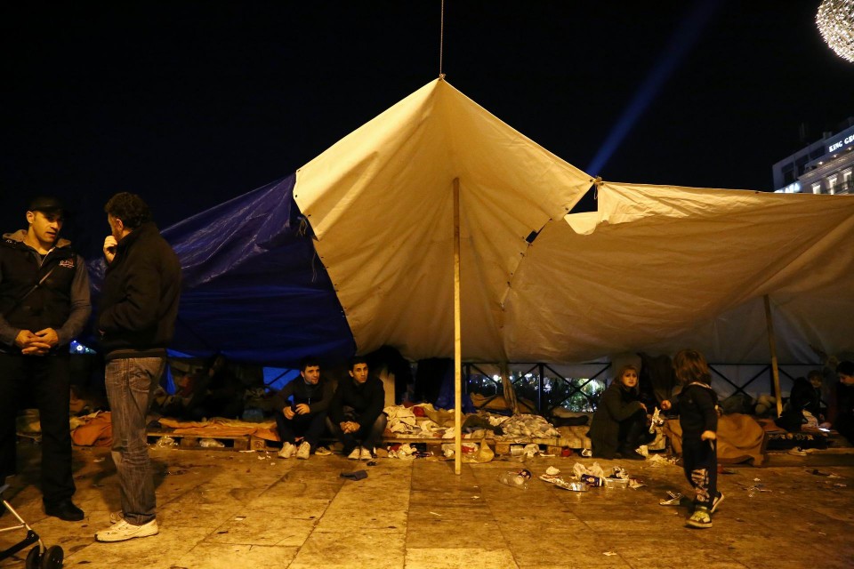 Σύνταγμα Κυριακή βράδυ 14/12