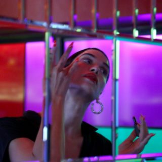 Η Tzef Montana έχει δουλέψει σε όλο τον κόσμο αλλά βίωσε την πιο σκληρή ματσίλα σ’ ένα videoclip στην Ελλάδα