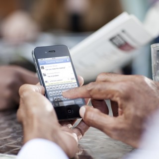 Μα τι γίνεται τέλος πάντων με αυτά τα τελικά σίγμα στο iPhone;