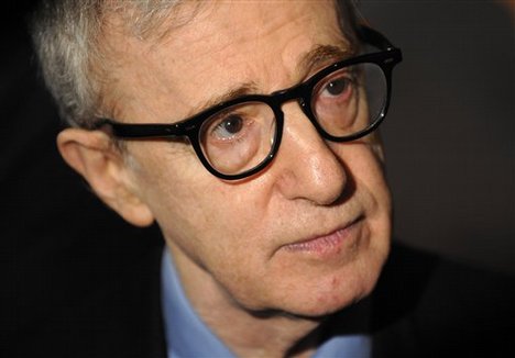 Το Amazon παραγγέλνει καινούρια σειρά από τον Woody Allen