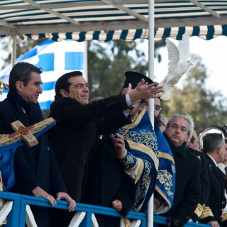 Ο Τσίπρας, ο Αρχιεπίσκοπος, διάφοροι άλλοι και το Άγιο Πνεύμα