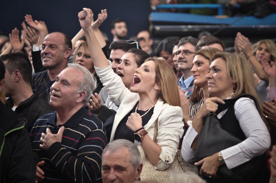 Ομιλία του Γιώργου Παπανδρέου στο γήπεδο του Πανελλήνιου γυμναστικού συλλόγου. Αγγελος Χριστοφιλόπουλος / Fosphotos