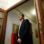 Ενόχληση Τσίπρα προς βουλευτές για το επίδομα 400 ευρώ χρήσης Ι.Χ.