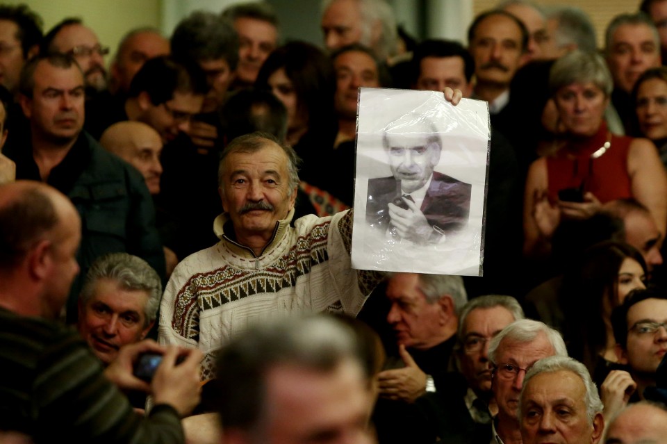 ÐÏËÉÔÉÊÇ ÐÏËÉÔÉÊÏÓ ÌÏÕÓÅÉÏ ÌÐÅÍÁÊÇ ÃÉÙÑÃÏÓ ÐÁÐÁÍÄÑÅÏÕ ÐÁÑÏÕÓÉÁÓÇ ÐÏËÉÔÉÊÏ ÊÏÌÌÁ Êßíçìá Äçìïêñáôþí Óïóéáëéóôþí