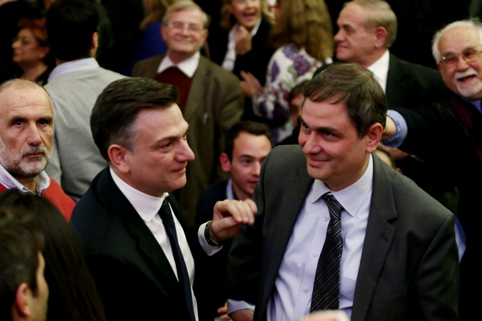 ÐÏËÉÔÉÊÇ ÐÏËÉÔÉÊÏÓ ÌÏÕÓÅÉÏ ÌÐÅÍÁÊÇ Óá÷éíßäçò,Ìùñáßôçò,ÐÁÑÏÕÓÉÁÓÇ ÐÏËÉÔÉÊÏ ÊÏÌÌÁ Êßíçìá Äçìïêñáôþí Óïóéáëéóôþí