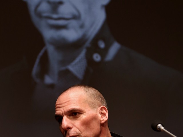 Βαρουφάκης: «Μπορούμε να επιστρέψουμε σε εκλογές, [μπορούμε] να κάνουμε δημοψήφισμα»